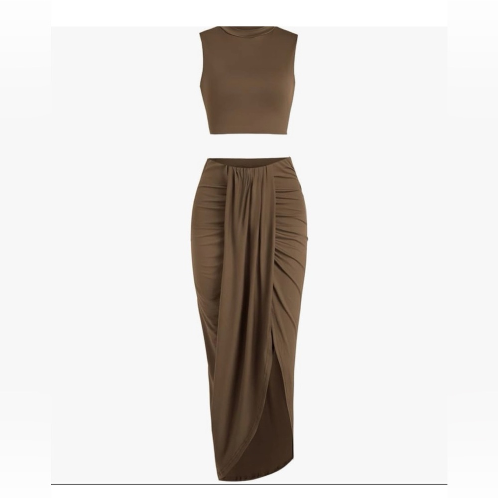 NWT Women’s XL Brown 2 Piece Outfit - Picture 2 of 4